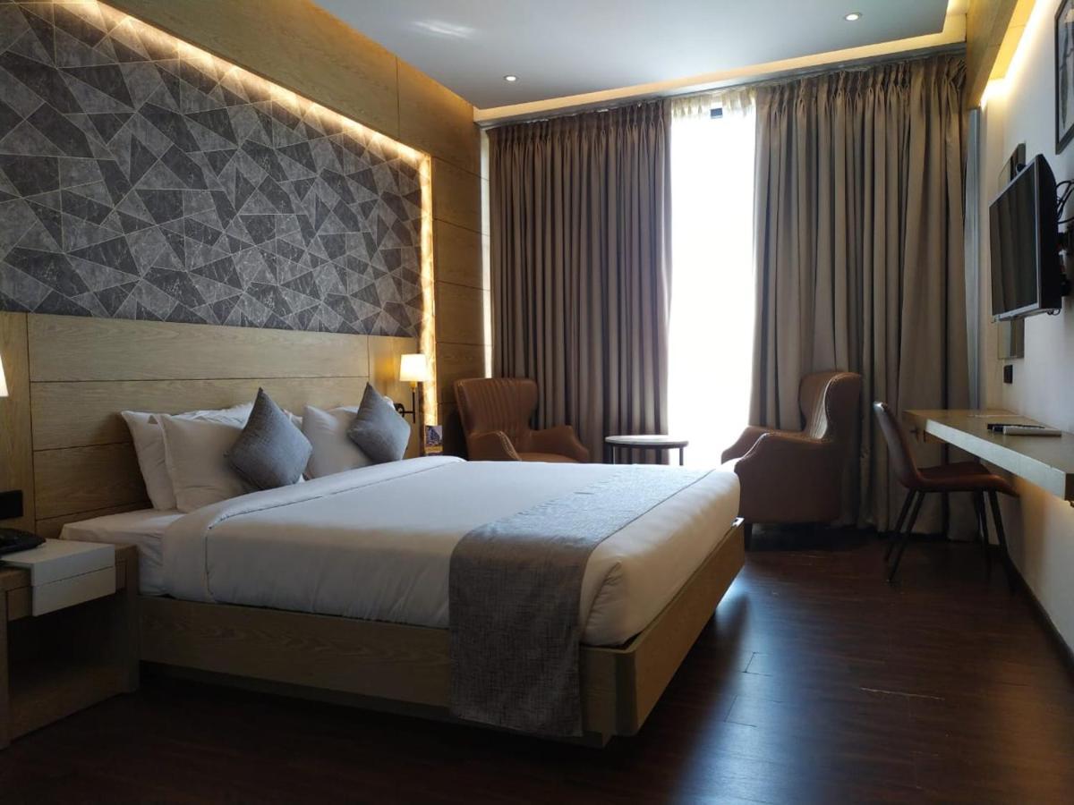 Mothimahal Residency Thrissur Hotel Eksteriør billede
